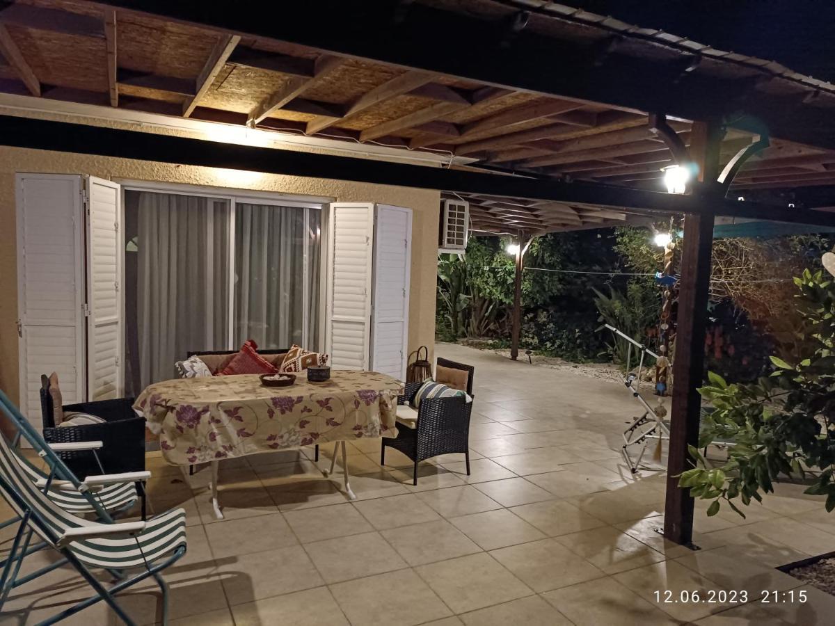 Ferienhaus_Familykrausz Perivolia Exterior foto